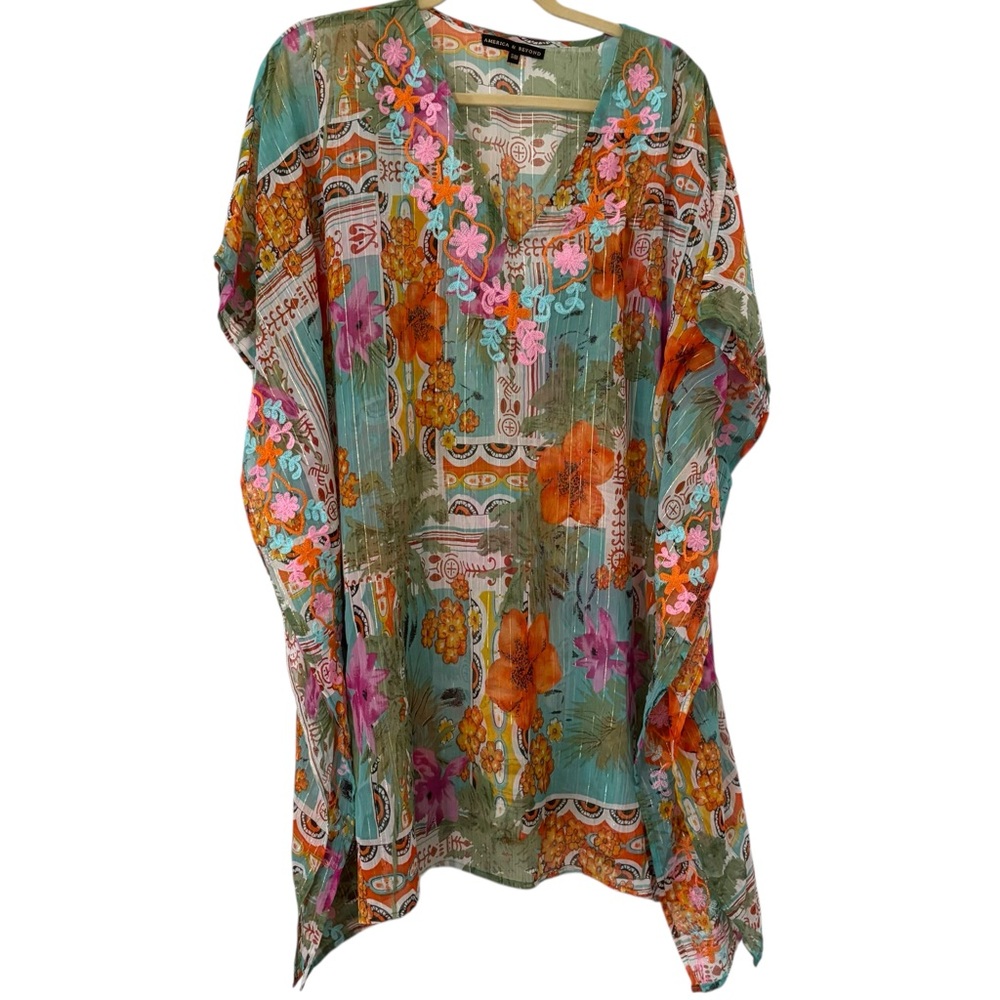 America and Beyond floral sheer embroidered Caftan size S-M